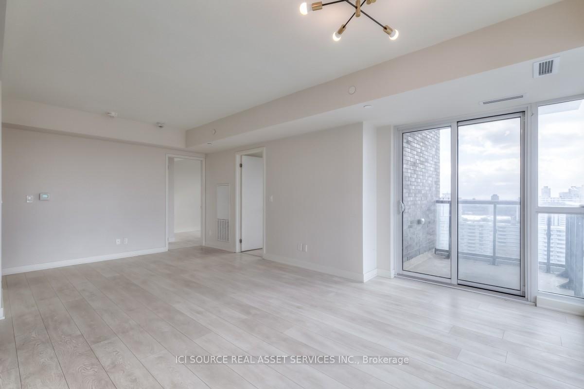 Photo 3 of Unit 1610, 2 Sonic Way, Toronto, Flemingdon Park — HOMEH
