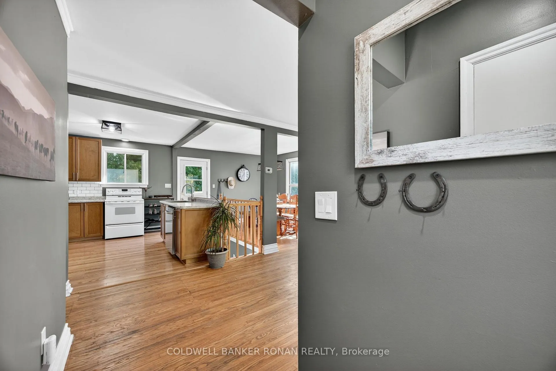 Photo 7 of 223 Louisa Street, Clearview, Stayner — HOMEH