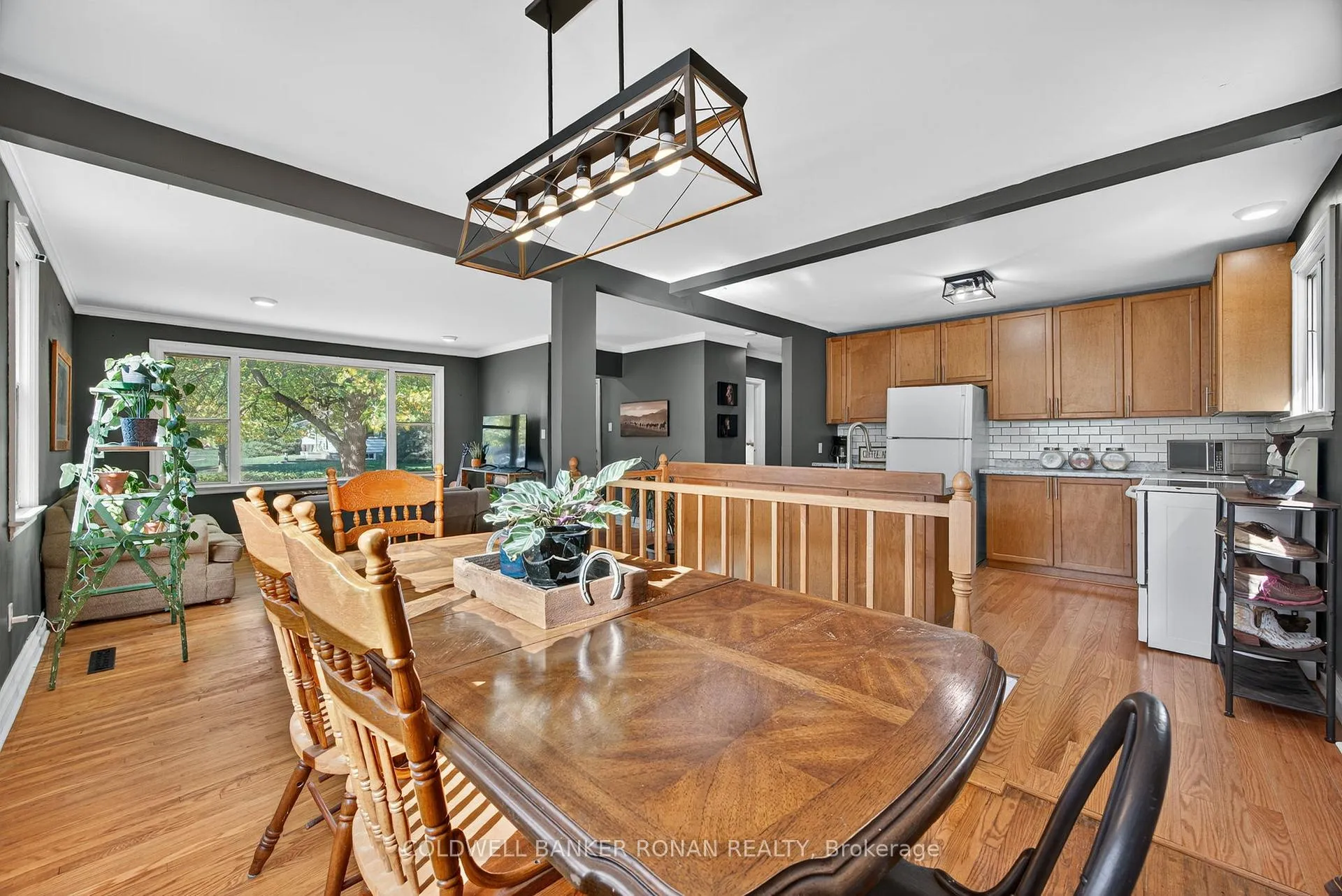 Photo 14 of 223 Louisa Street, Clearview, Stayner — HOMEH