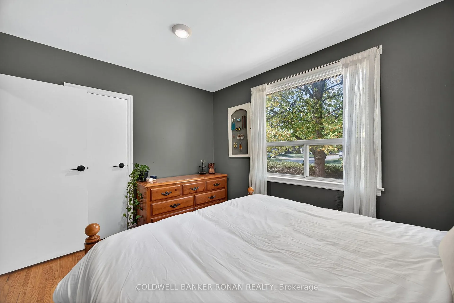 Photo 19 of 223 Louisa Street, Clearview, Stayner — HOMEH