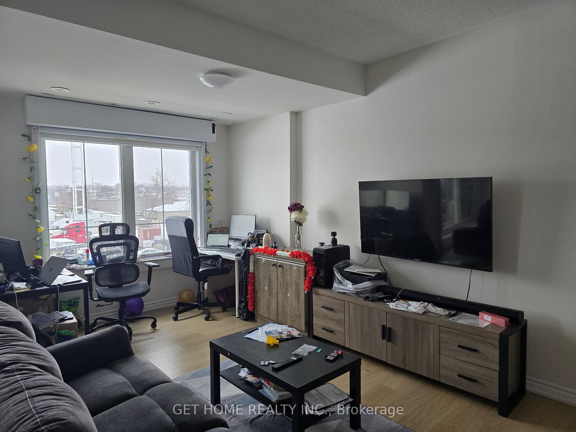 Photo 7 of Unit 20, 480 Beresford Path, Oshawa, Central — HOMEH