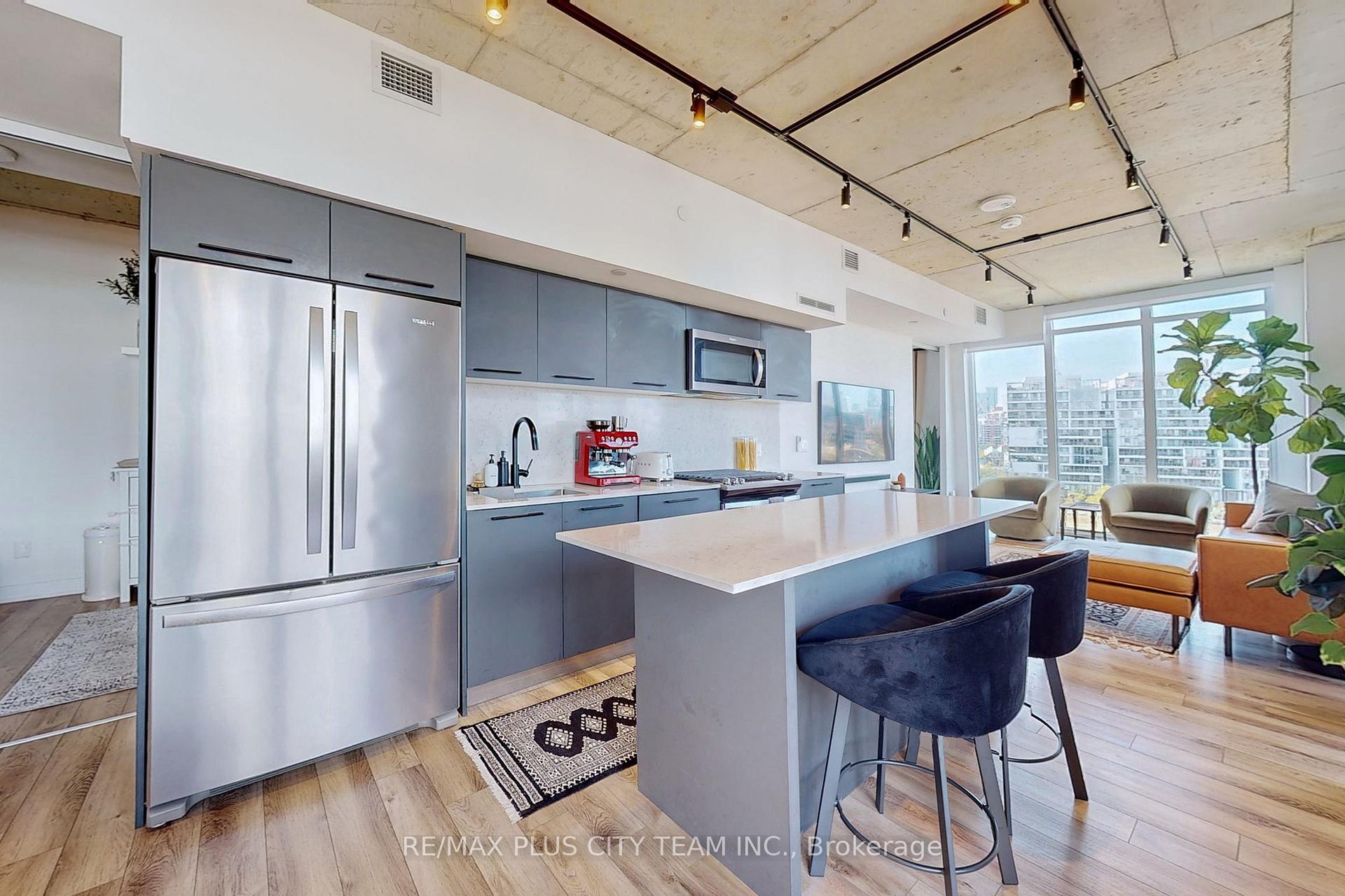 Photo 6 of Unit 817, 15 Baseball Place, Toronto, South Riverdale — HOMEH