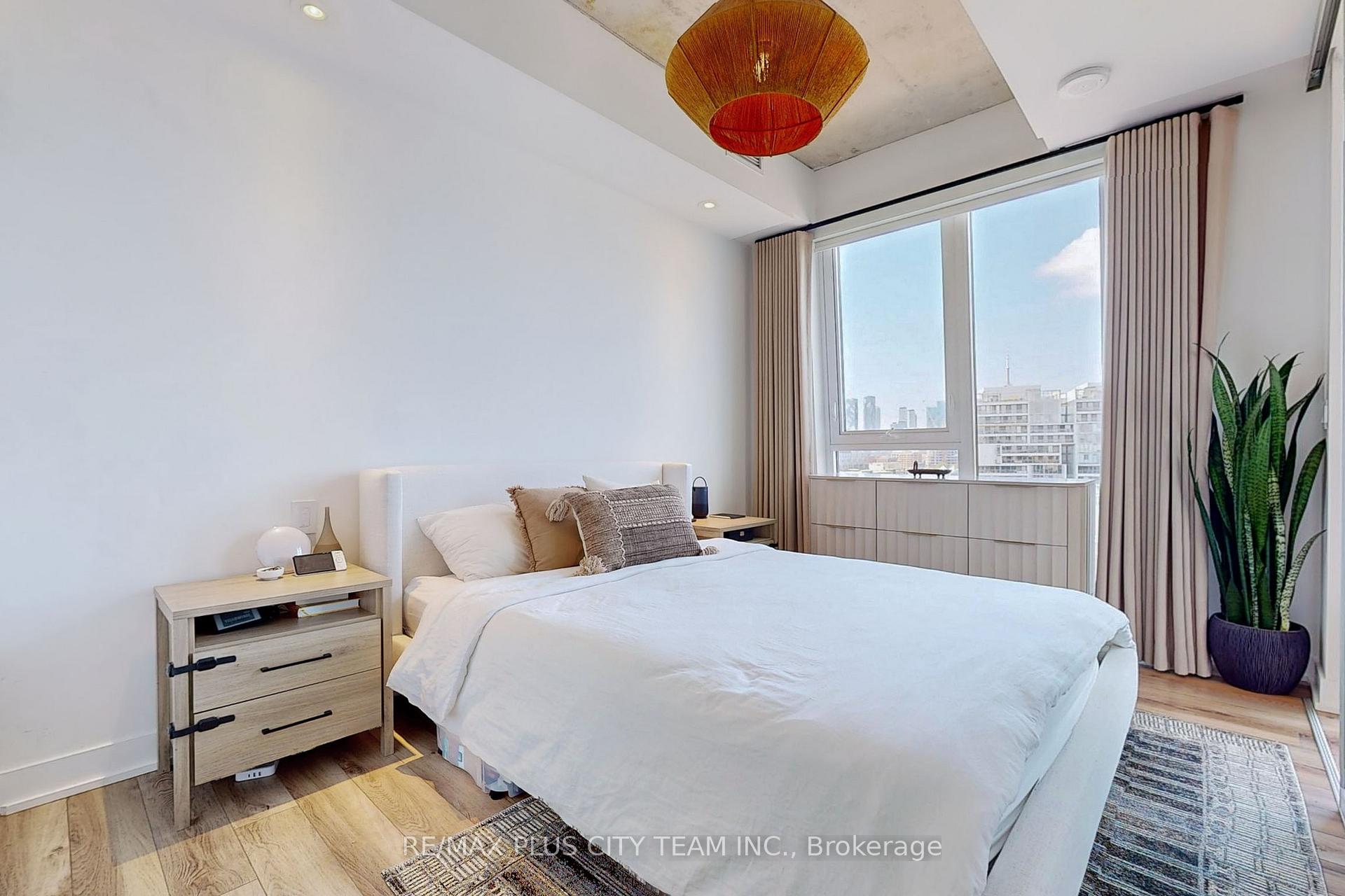 Photo 9 of Unit 817, 15 Baseball Place, Toronto, South Riverdale — HOMEH