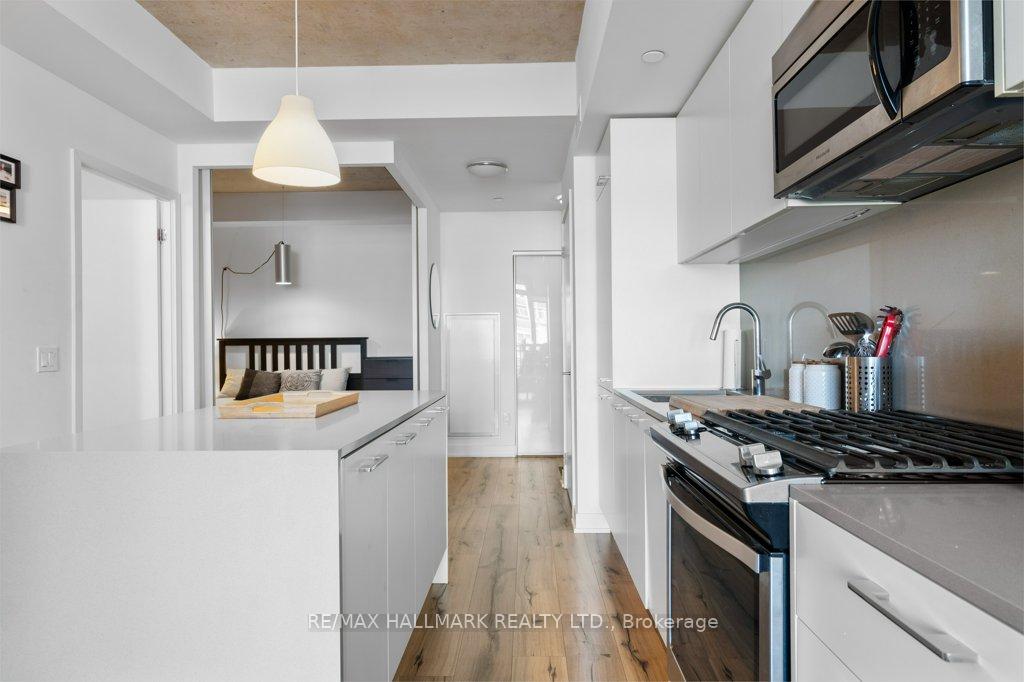 Photo 14 of Unit 308, 665 Kingston Road, Toronto, The Beaches — HOMEH