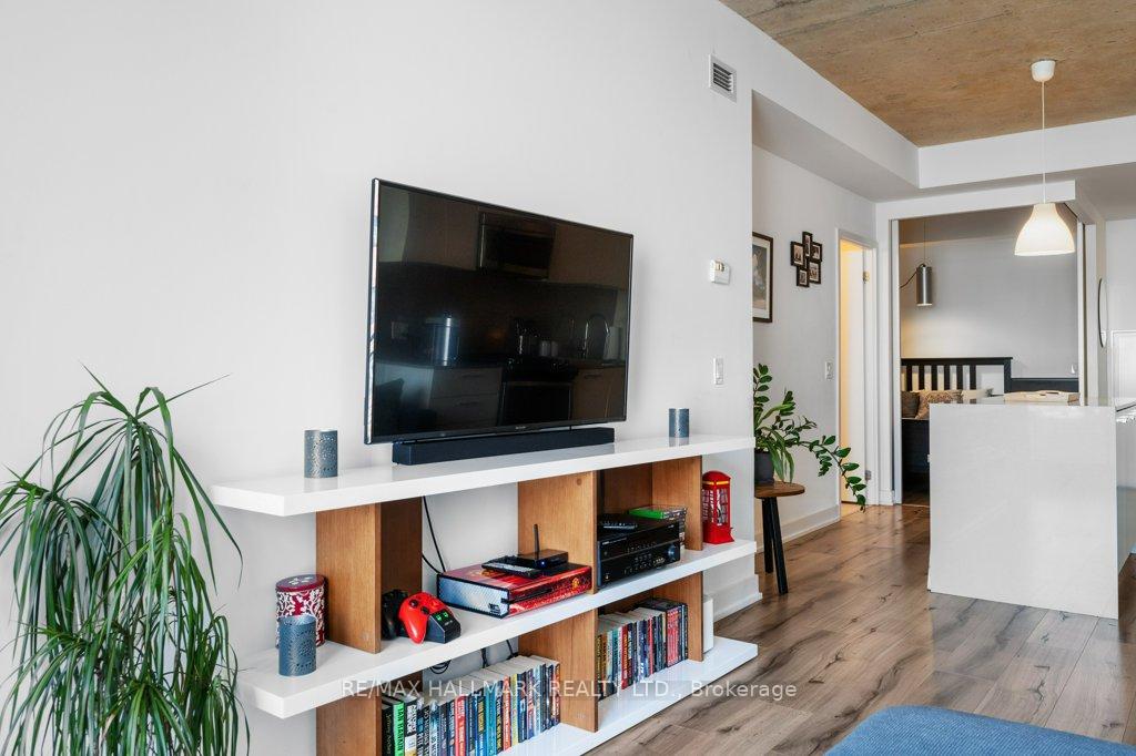 Photo 28 of Unit 308, 665 Kingston Road, Toronto, The Beaches — HOMEH