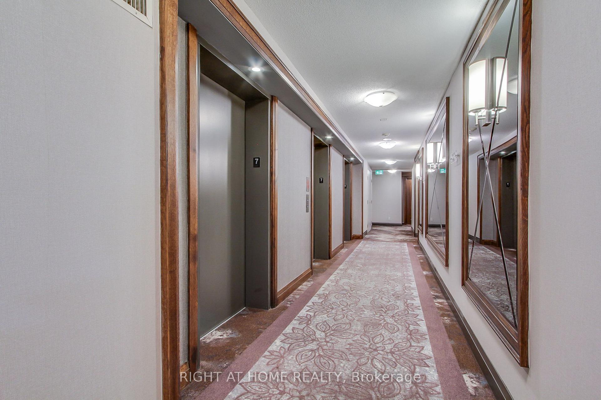 Photo 7 of Unit 712, 7 North Park Road, Vaughan, Beverley Glen — HOMEH