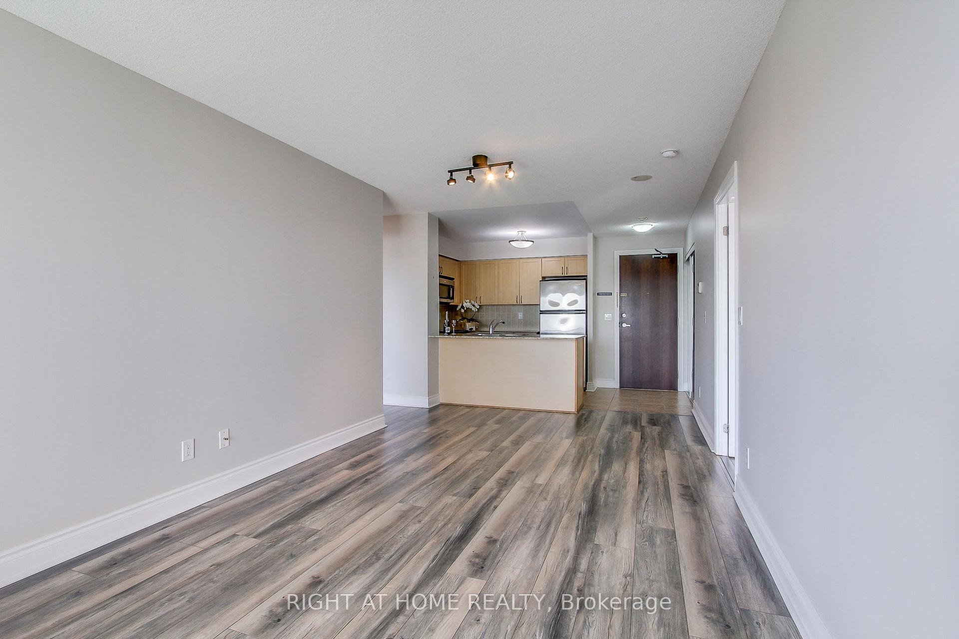 Photo 23 of Unit 712, 7 North Park Road, Vaughan, Beverley Glen — HOMEH