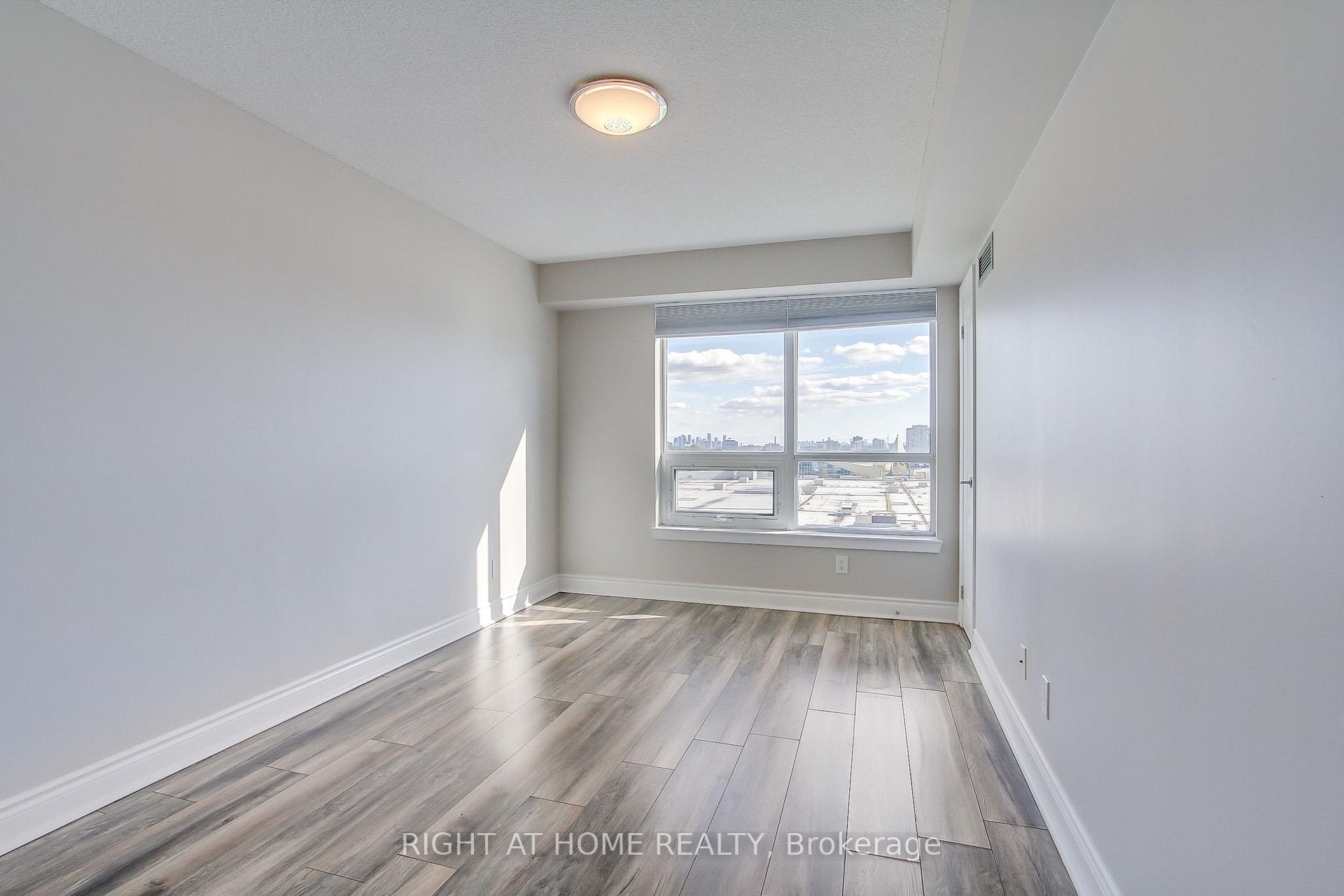 Photo 24 of Unit 712, 7 North Park Road, Vaughan, Beverley Glen — HOMEH