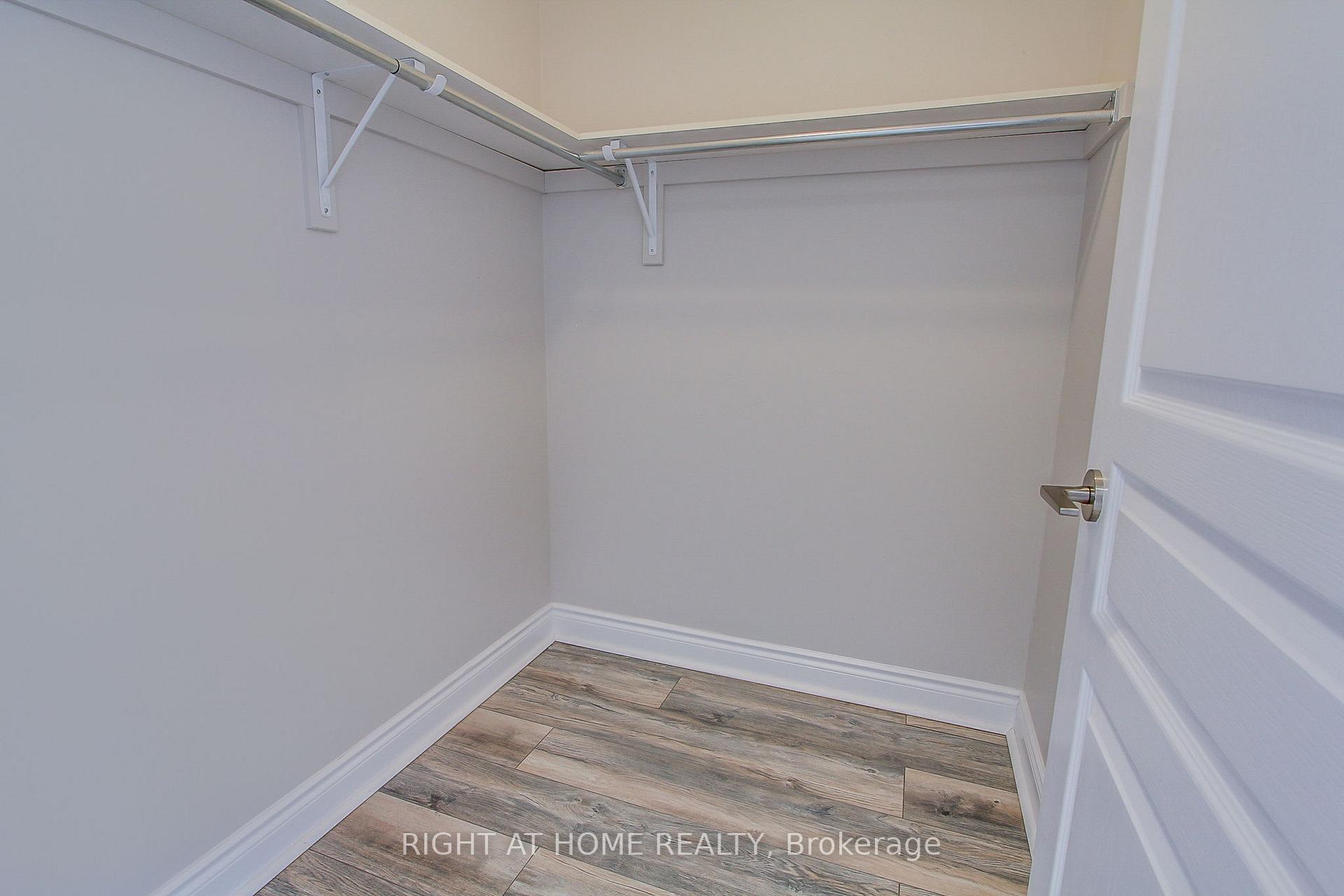 Photo 28 of Unit 712, 7 North Park Road, Vaughan, Beverley Glen — HOMEH