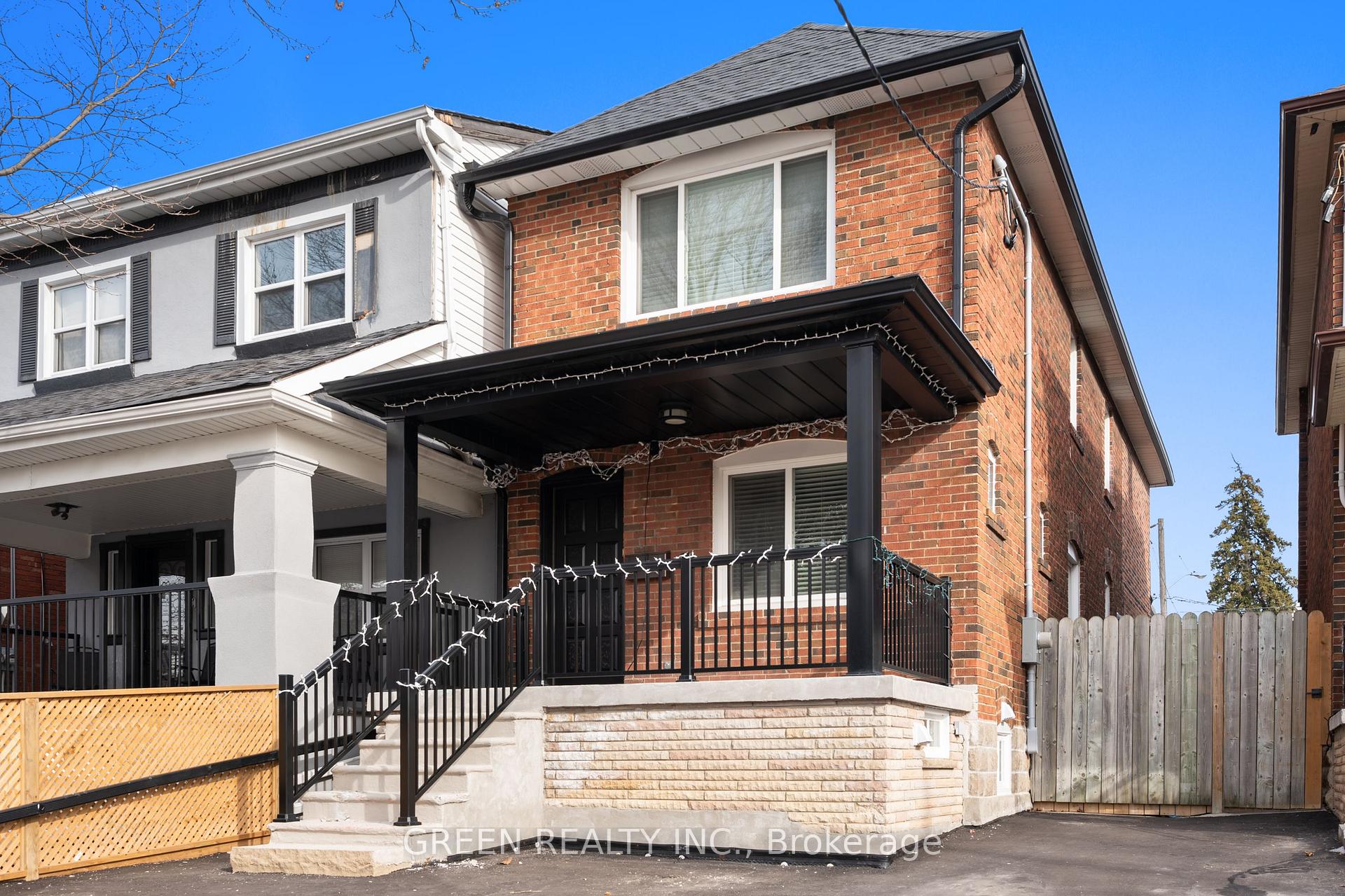 Photo 1 of Unit Basement, 15A Bansley Avenue, Toronto, Oakwood Village — HOMEH