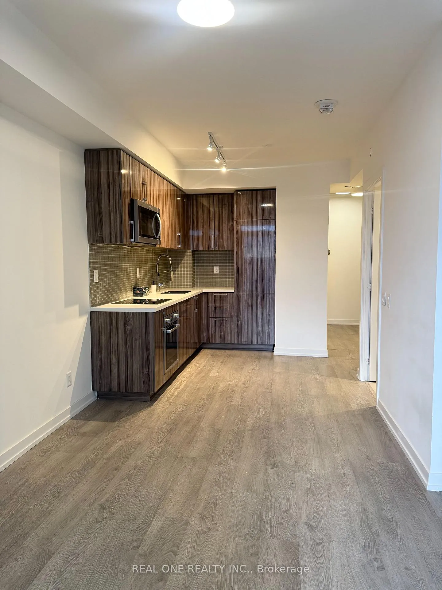 Photo 4 of Unit 715, 1 Grandview Avenue, Markham, Grandview — HOMEH