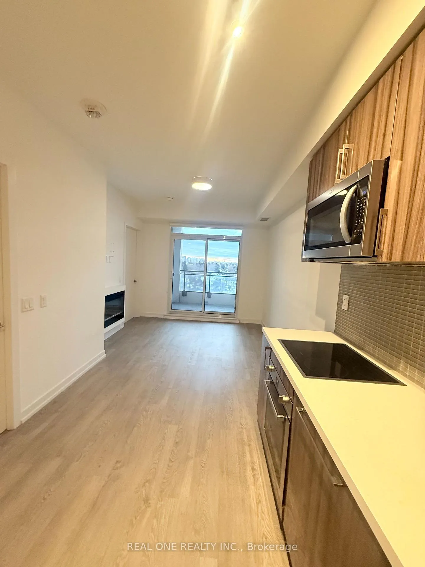 Photo 6 of Unit 715, 1 Grandview Avenue, Markham, Grandview — HOMEH