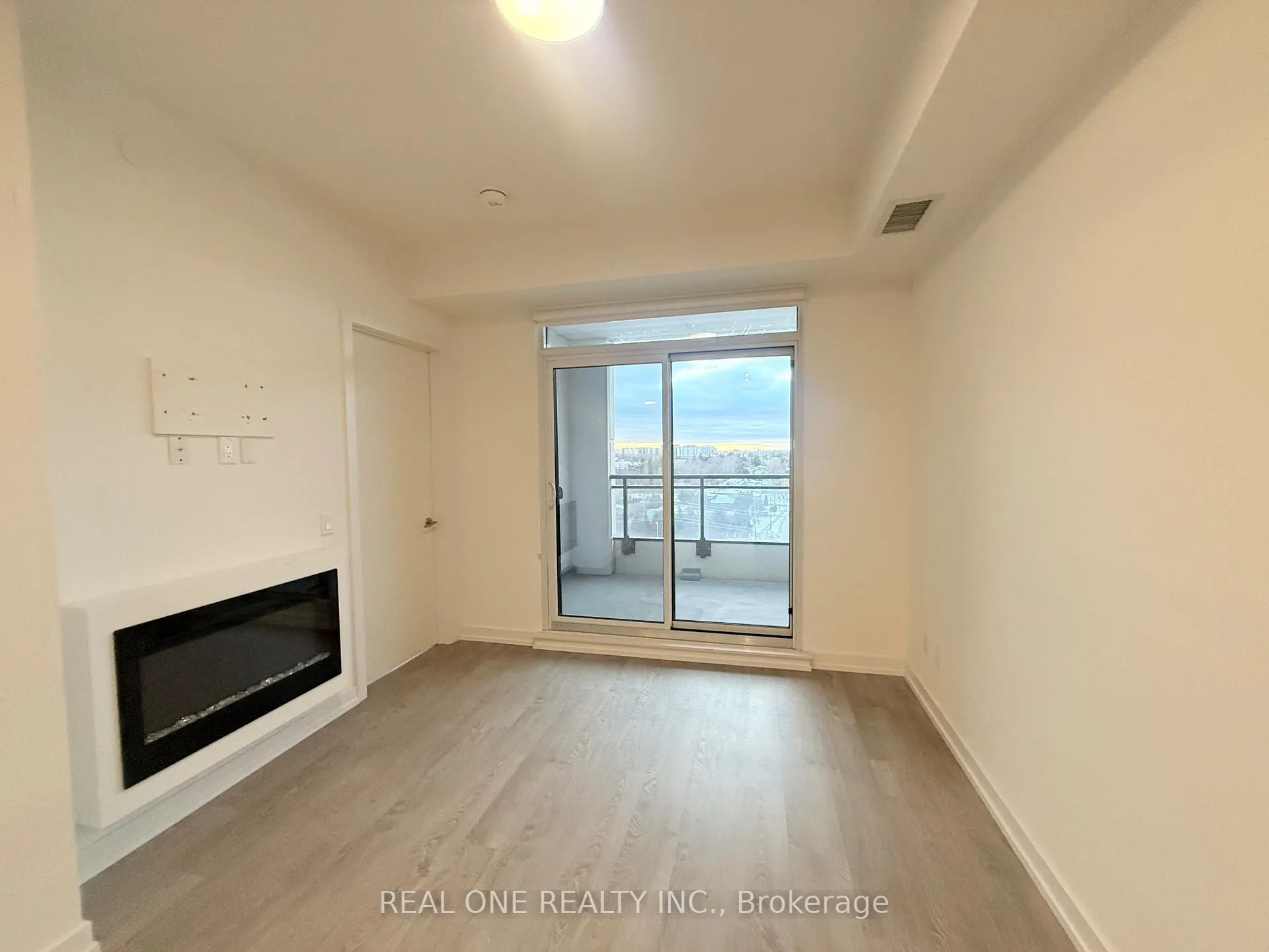 Photo 7 of Unit 715, 1 Grandview Avenue, Markham, Grandview — HOMEH