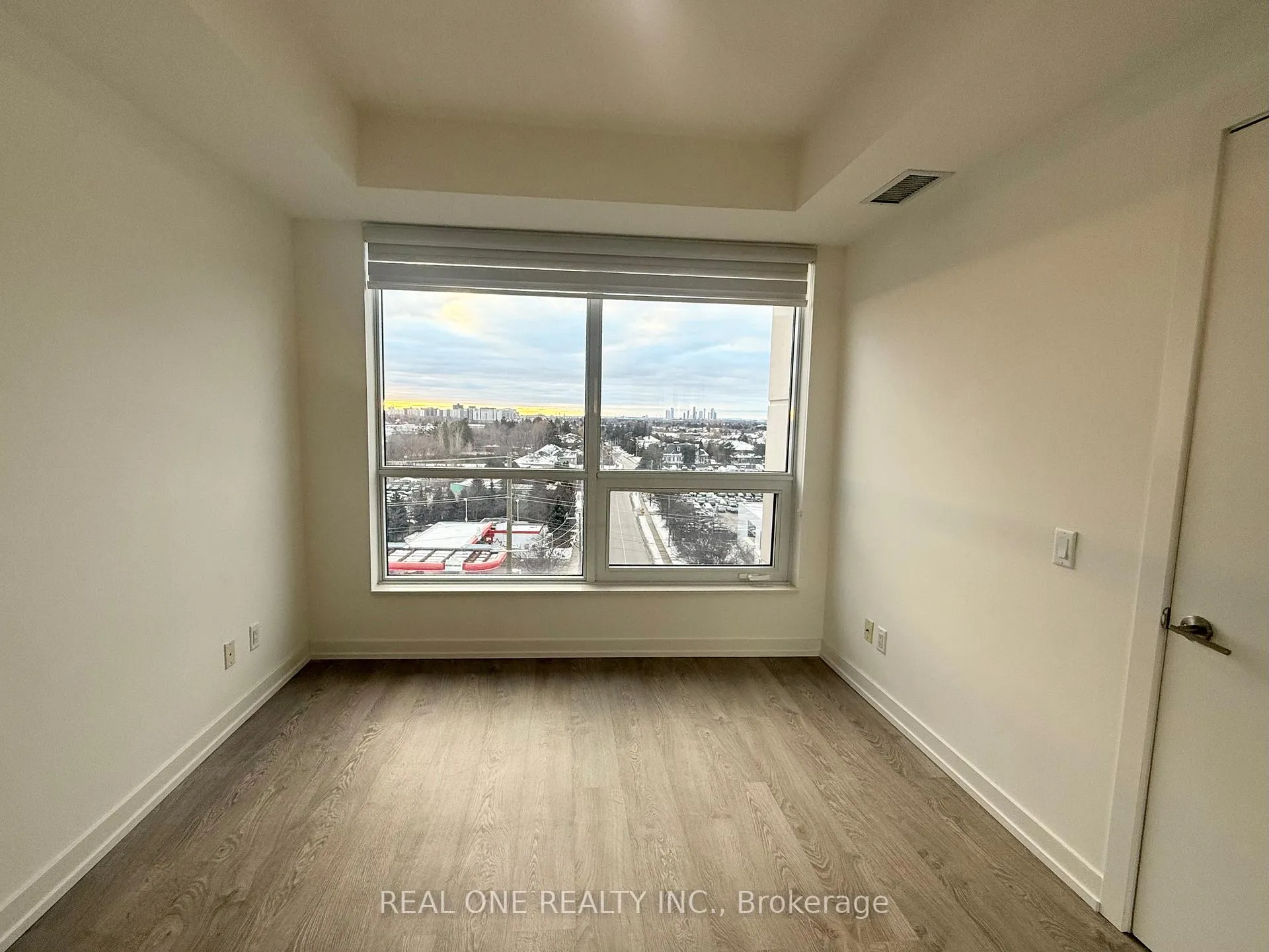 Photo 8 of Unit 715, 1 Grandview Avenue, Markham, Grandview — HOMEH