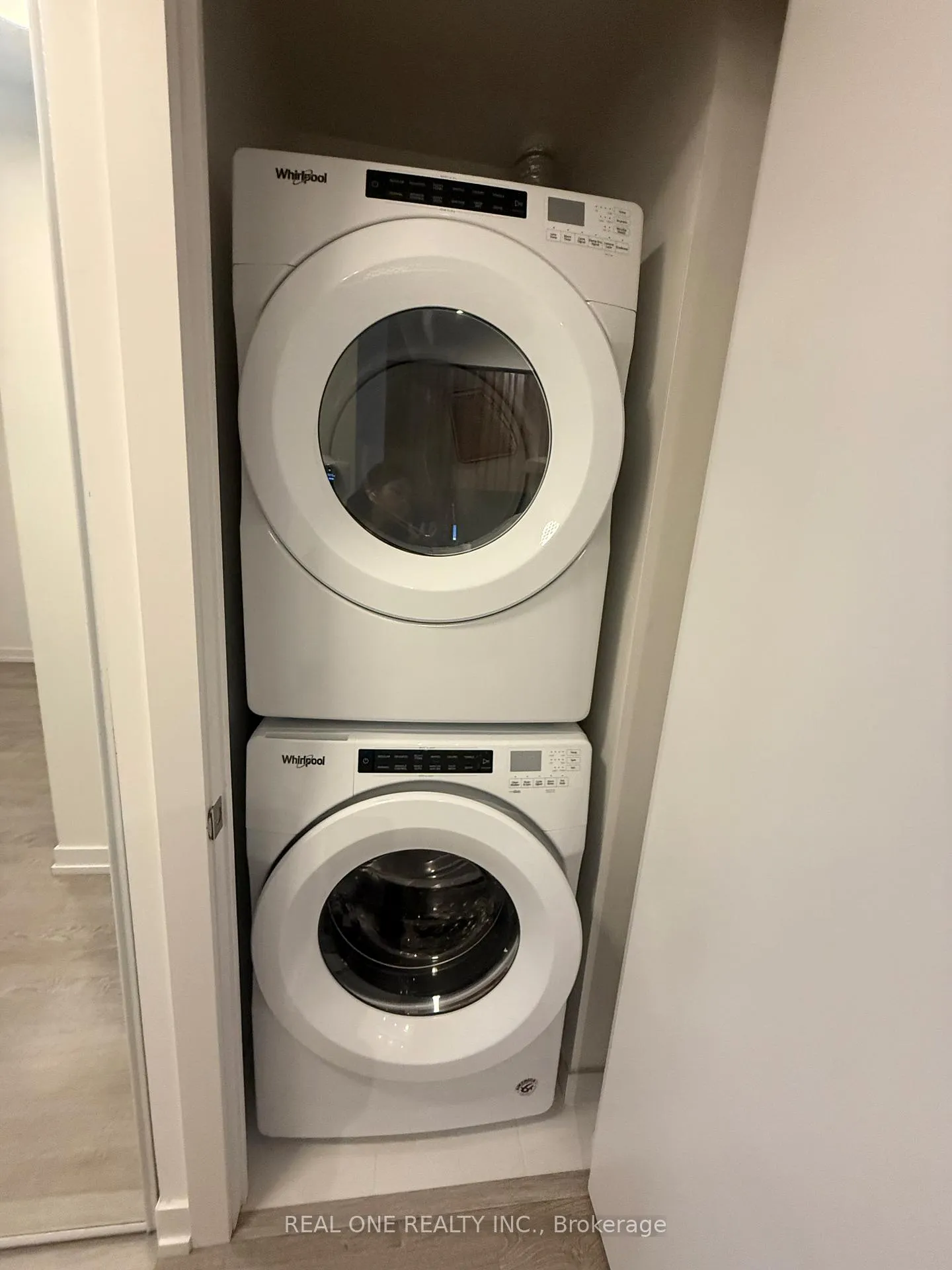 Photo 10 of Unit 715, 1 Grandview Avenue, Markham, Grandview — HOMEH