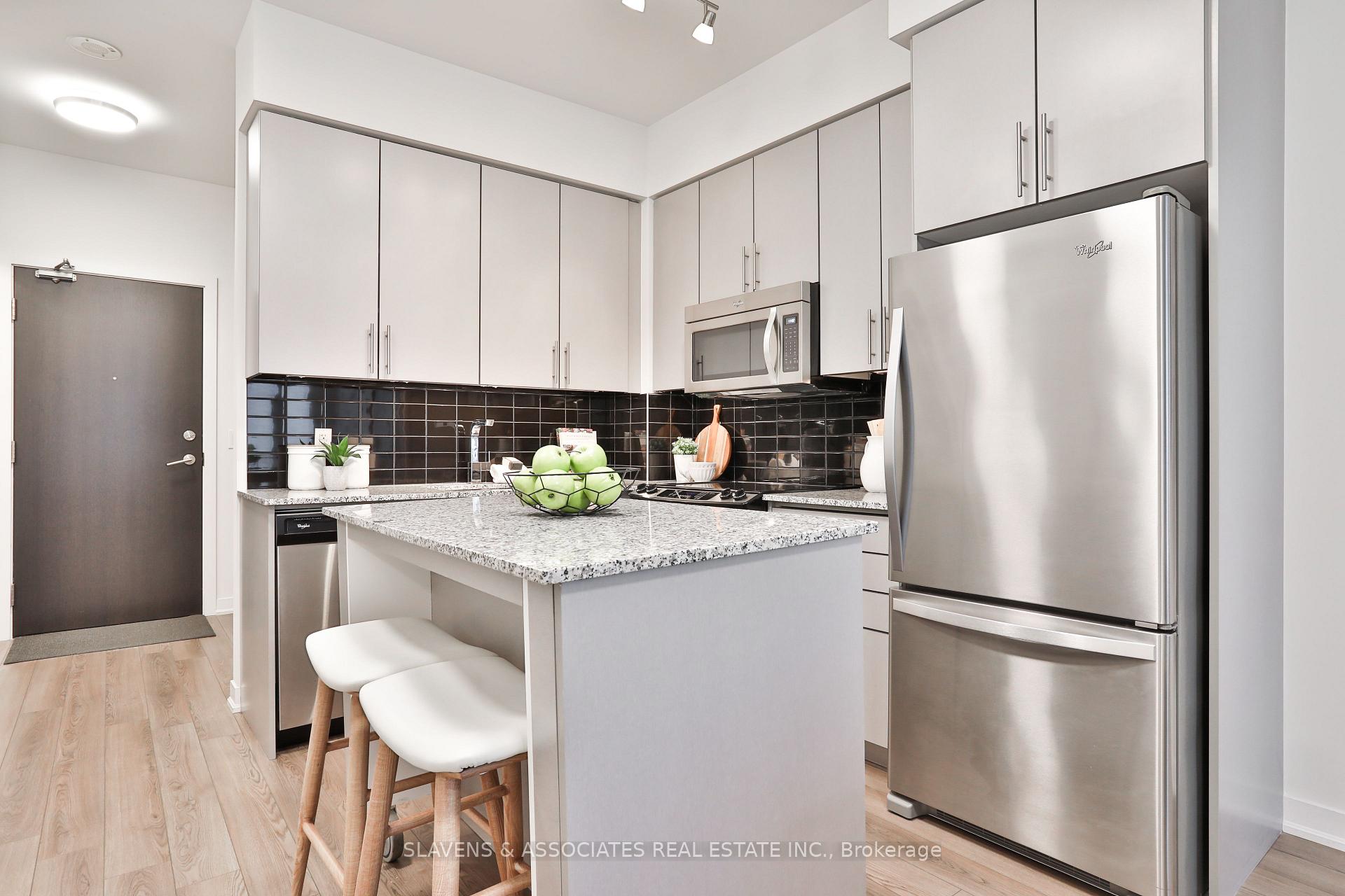 Photo 3 of Unit 102, 60 Berwick Avenue, Toronto, Yonge-Eglinton — HOMEH