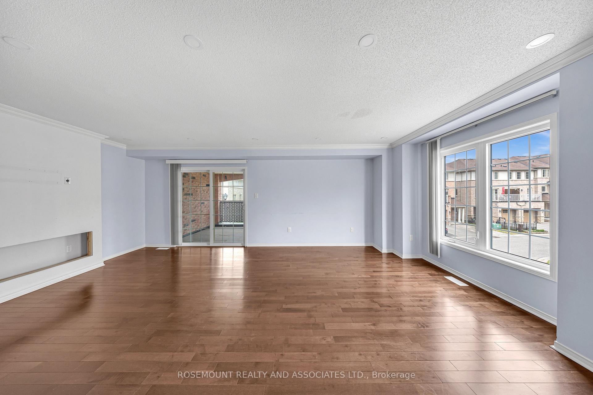 Photo 12 of 128 Barnham Street, Ajax, Central East — HOMEH