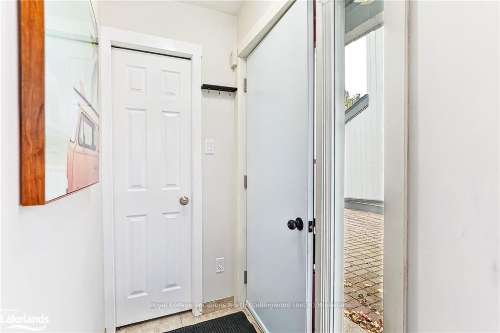 Photo 10 of 438 Oxbow Crescent, Collingwood — HOMEH
