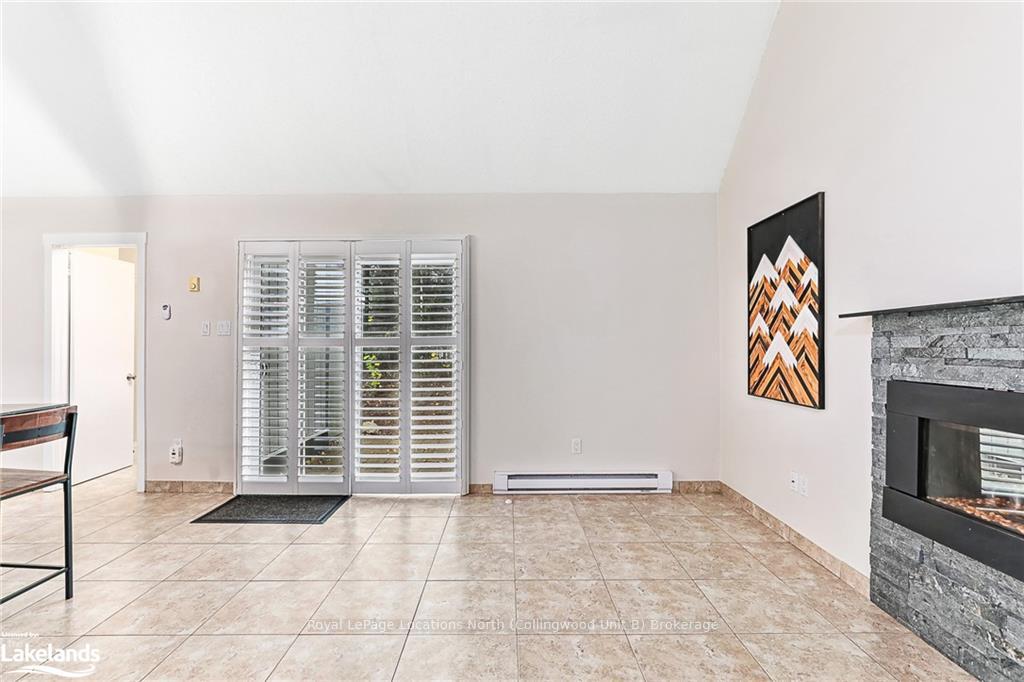 Photo 19 of 438 Oxbow Crescent, Collingwood — HOMEH