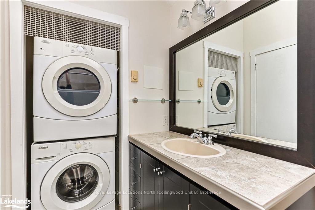 Photo 28 of 438 Oxbow Crescent, Collingwood — HOMEH