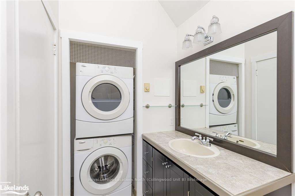 Photo 29 of 438 Oxbow Crescent, Collingwood — HOMEH
