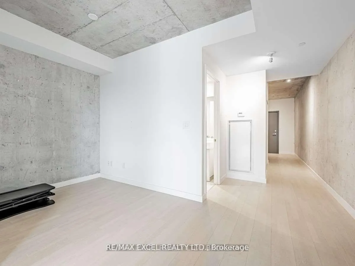 Photo 5 of Unit 408, 246 Logan Avenue, Toronto, South Riverdale — HOMEH