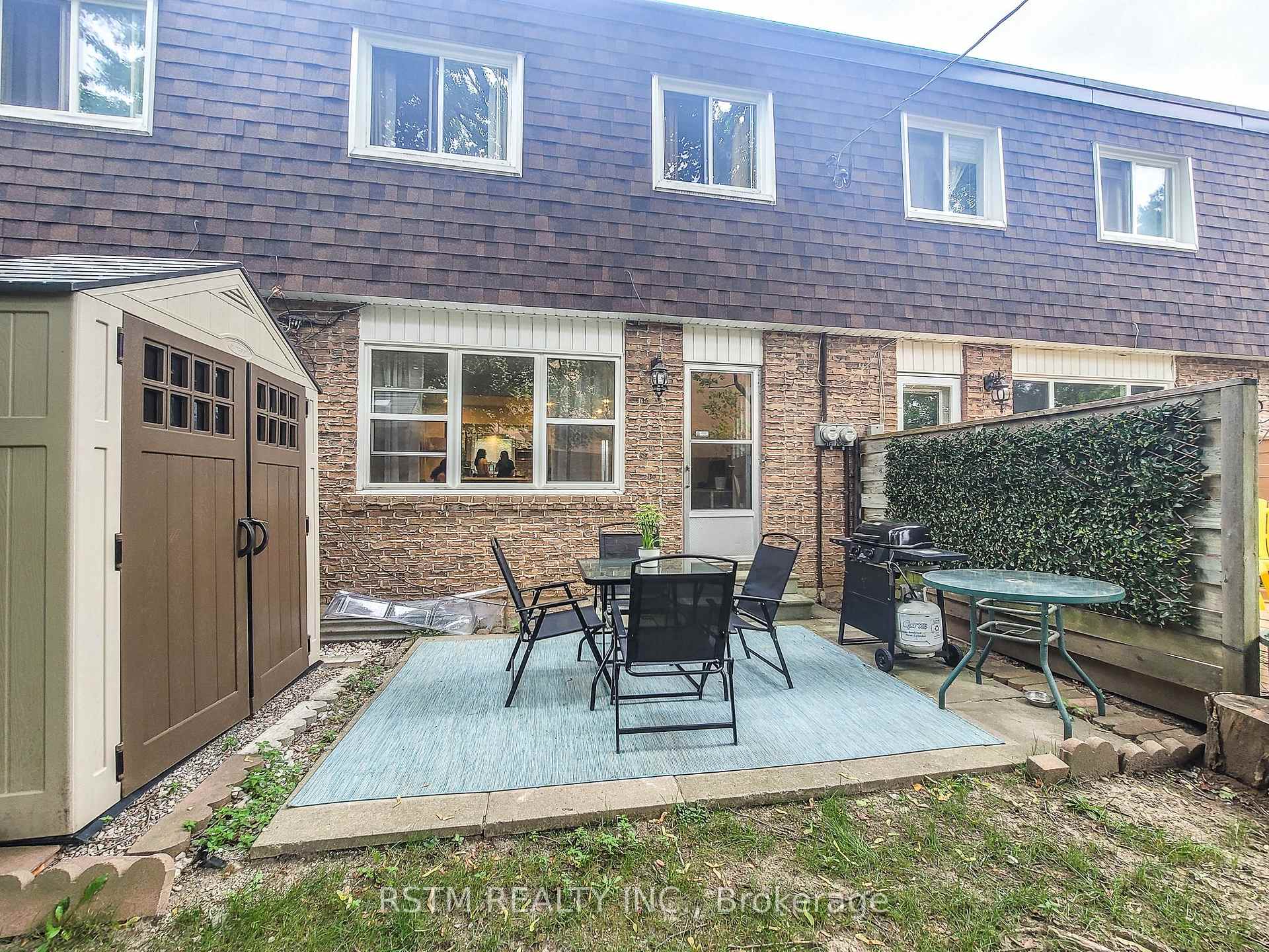 Photo 28 of Unit 15, 15 The Carriage Way, Markham, Royal Orchard — HOMEH