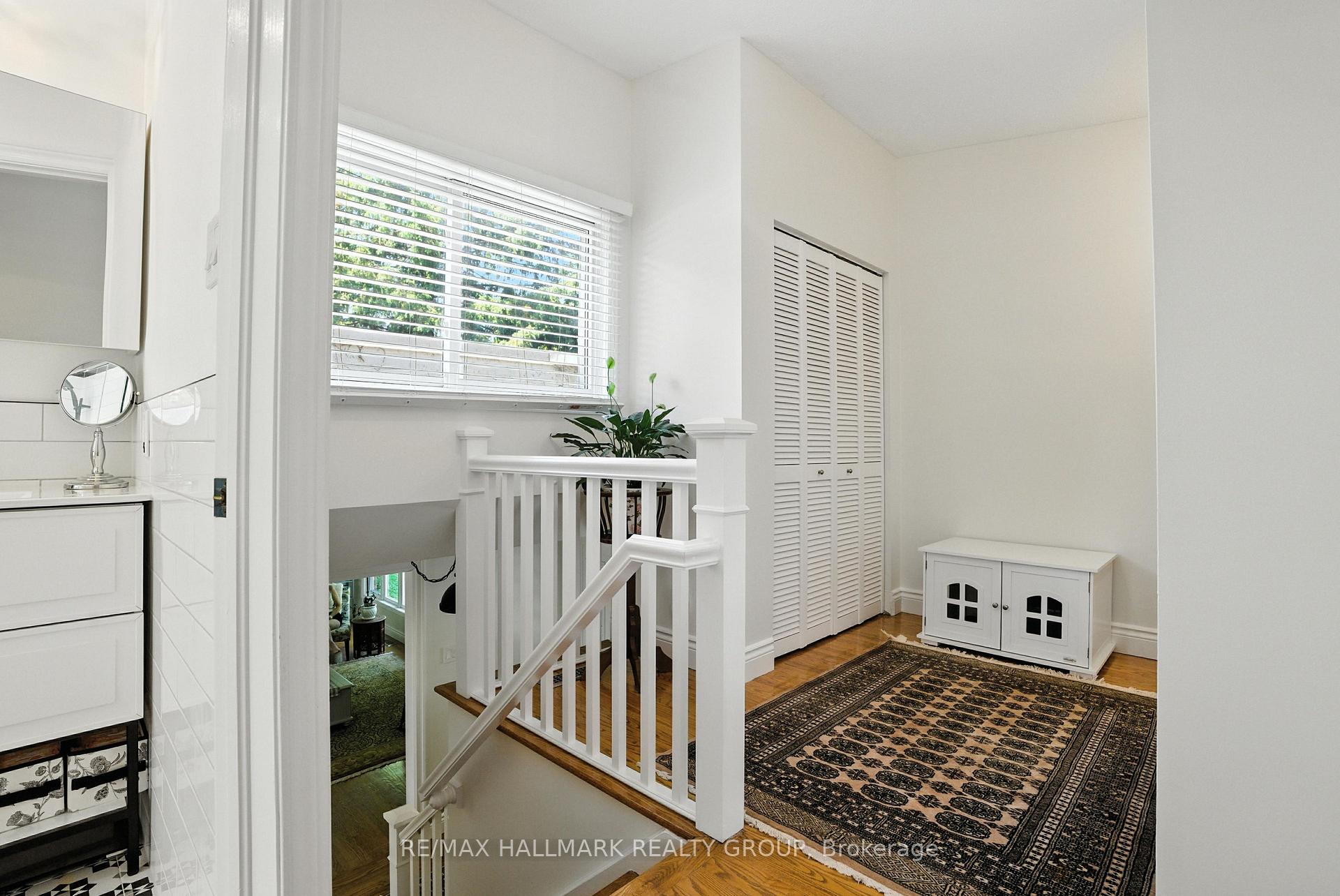 Photo 13 of 26 St Remy Drive, Ottawa, Barrhaven - Pheasant Run — HOMEH