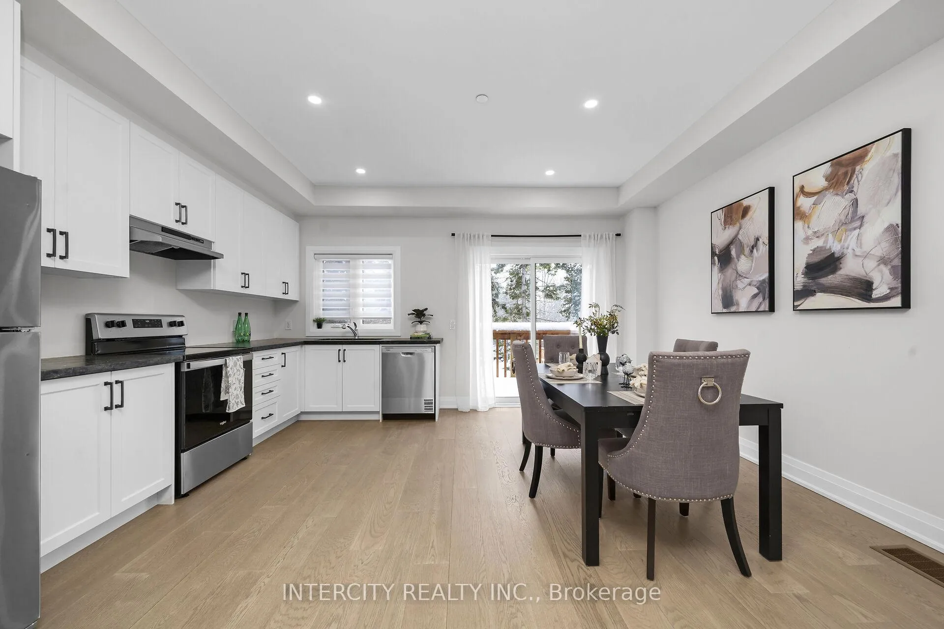 Photo 6 of Unit Unit 17, 67 Marret Lane, Clarington, Newcastle — HOMEH