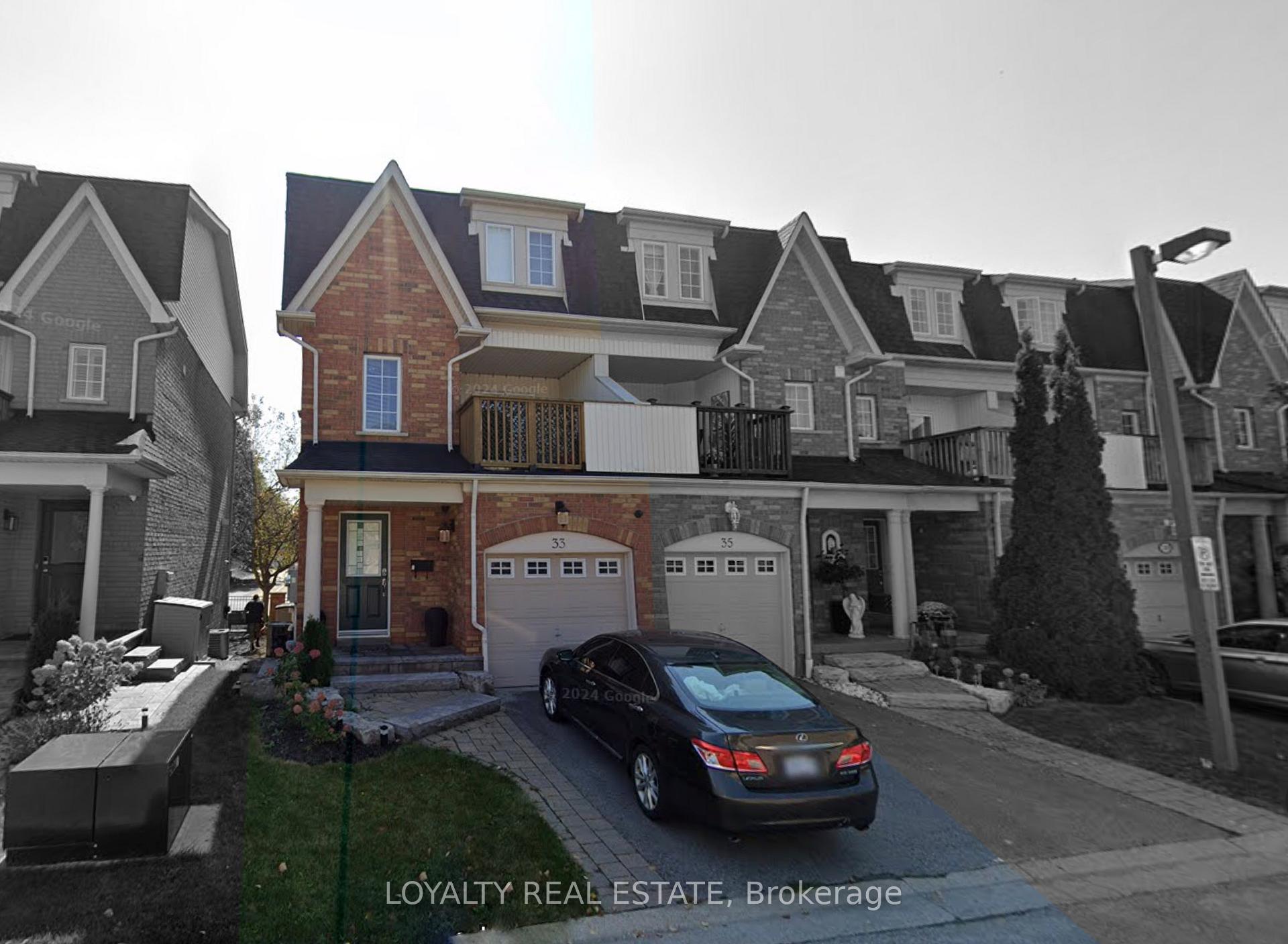 Front of 33 Sprucedale Way