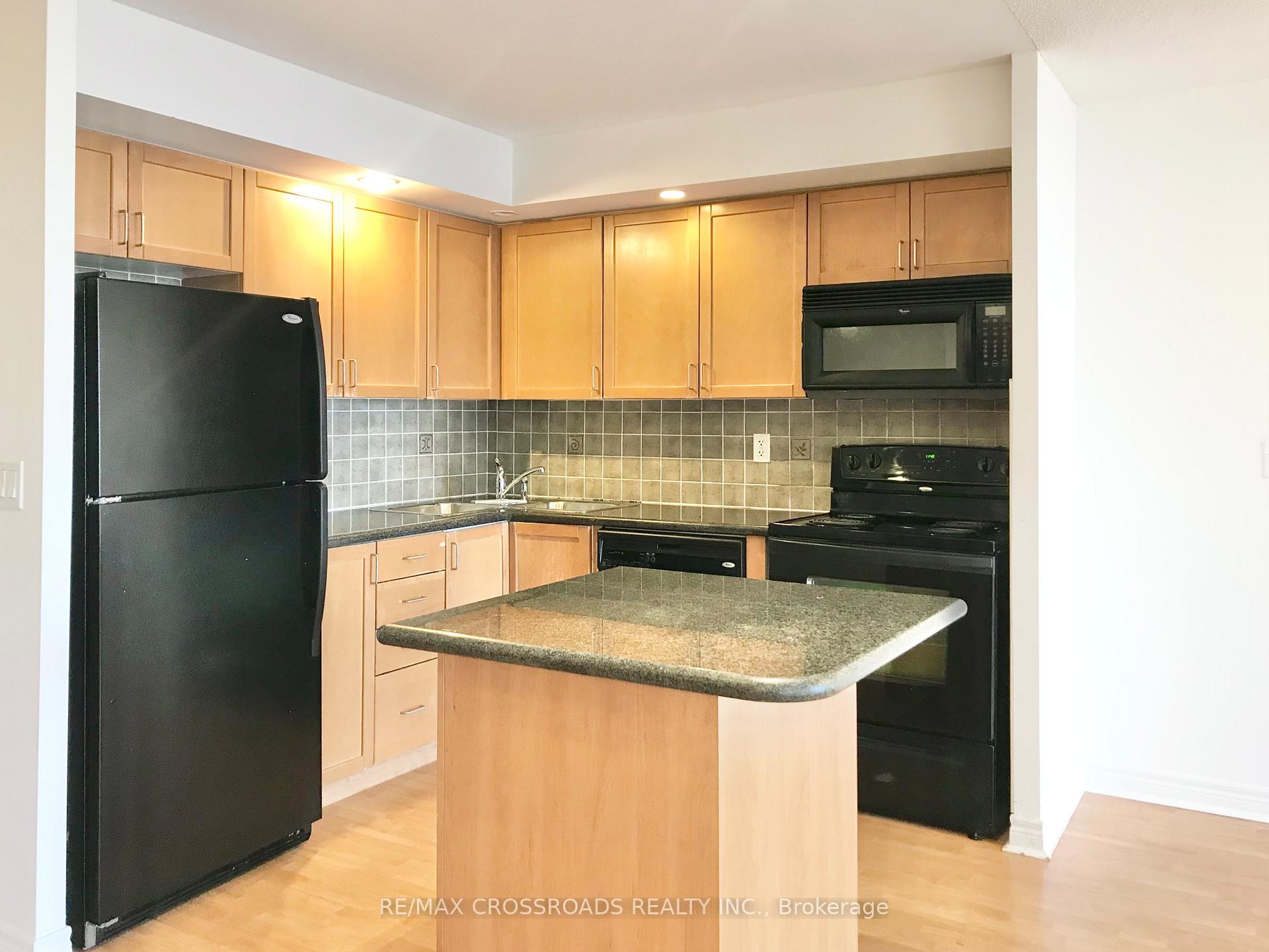 Photo 9 of Unit 807, 33 Cox Boulevard, Markham, Unionville — HOMEH