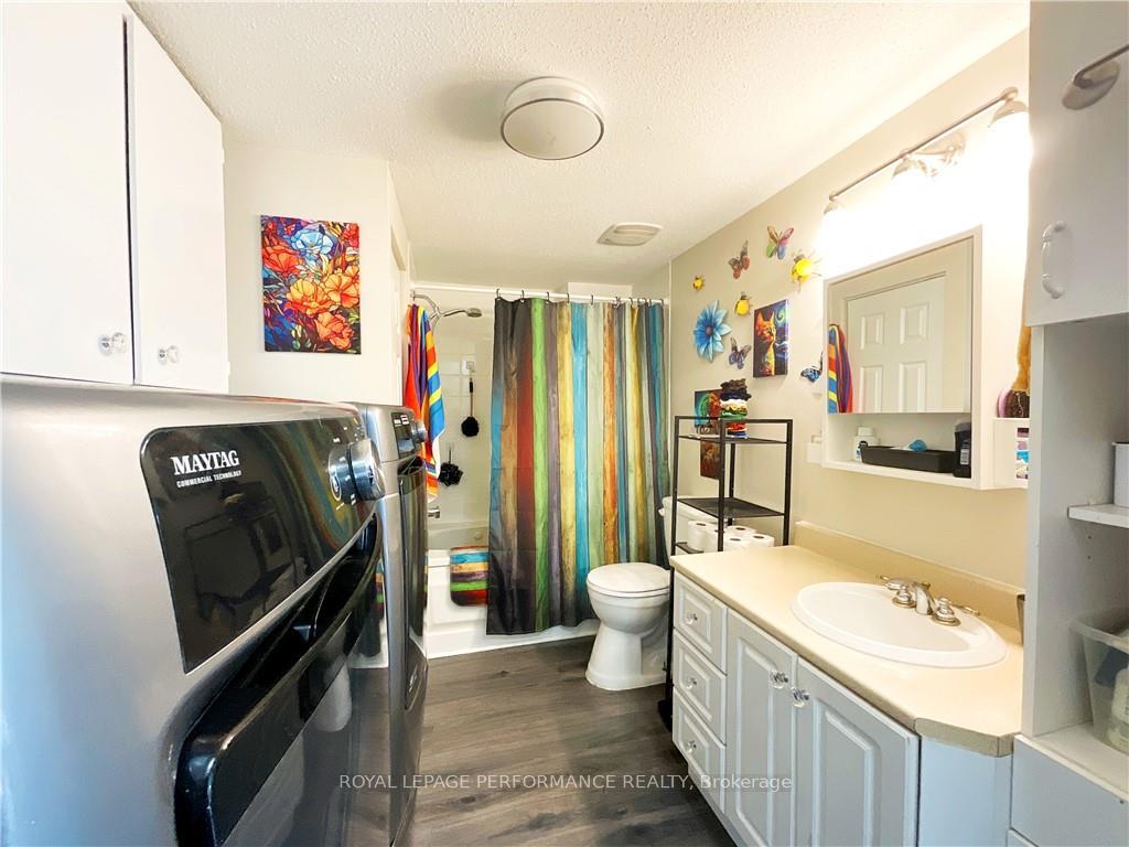 Photo 12 of Unit 8, 3265 Front Road, Champlain, Champlain Twp — HOMEH