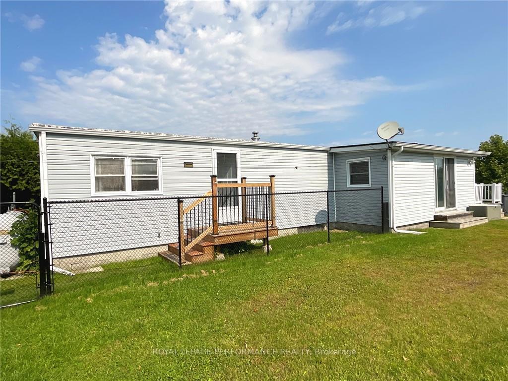 Photo 20 of Unit 8, 3265 Front Road, Champlain, Champlain Twp — HOMEH