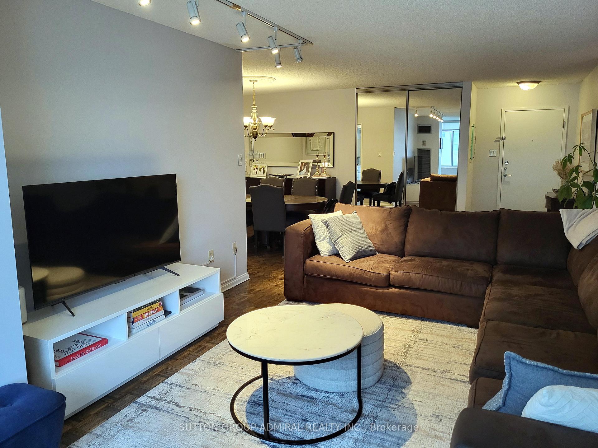 Photo 31 of Unit 1009, 3000 Bathurst Street, Toronto, Englemount-Lawrence — HOMEH