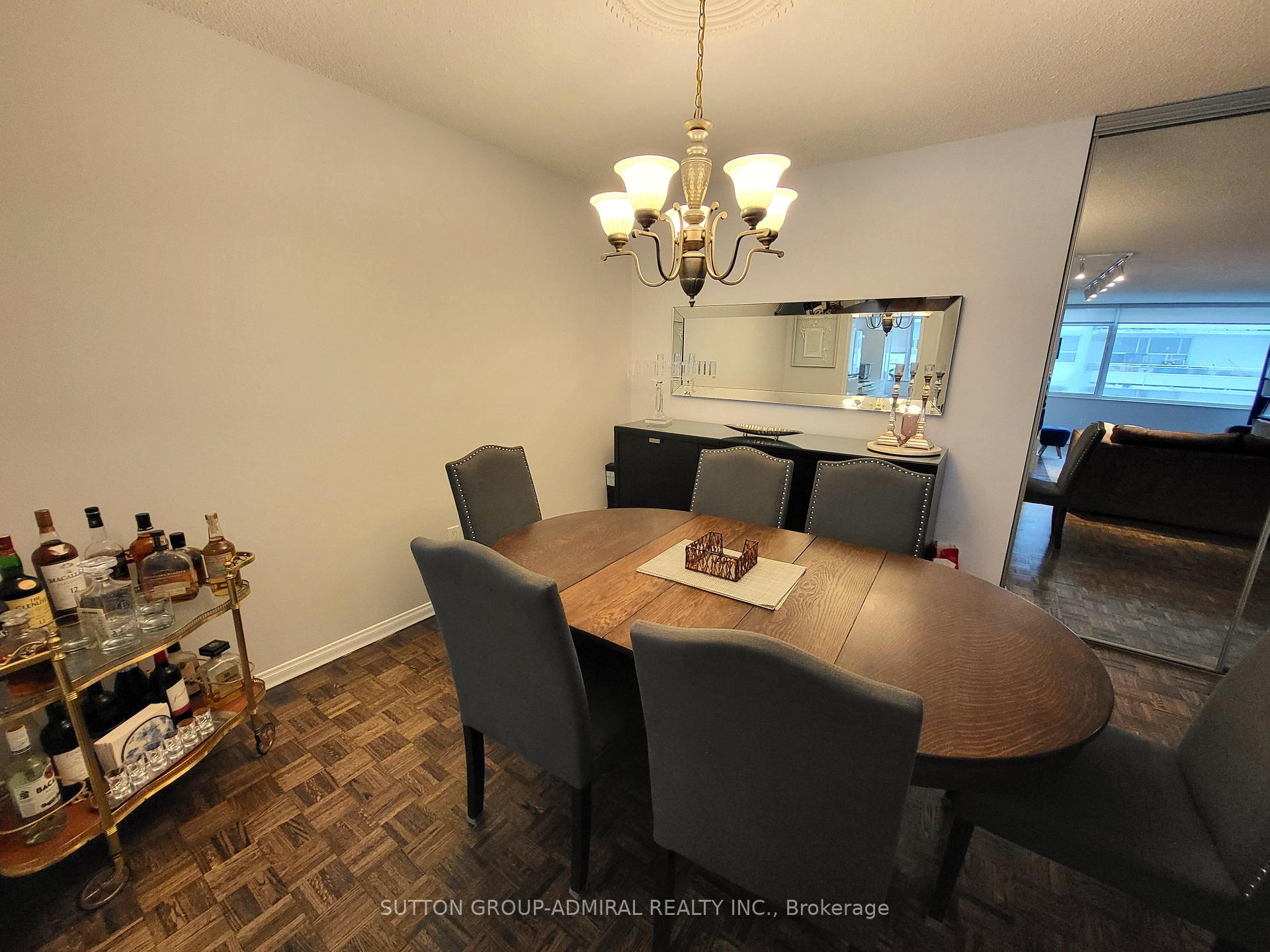 Photo 10 of Unit 1009, 3000 Bathurst Street, Toronto, Englemount-Lawrence — HOMEH