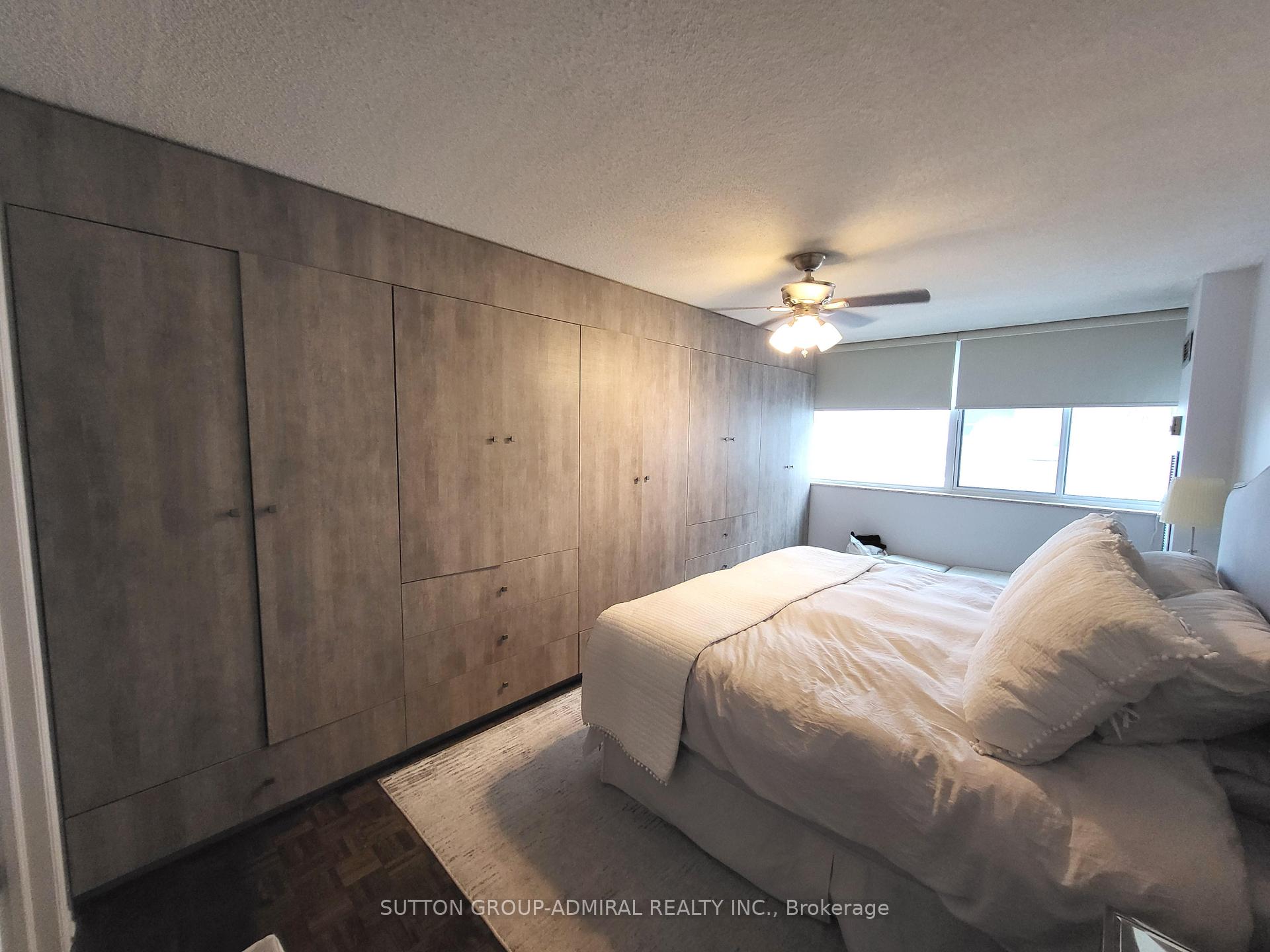 Photo 28 of Unit 1009, 3000 Bathurst Street, Toronto, Englemount-Lawrence — HOMEH