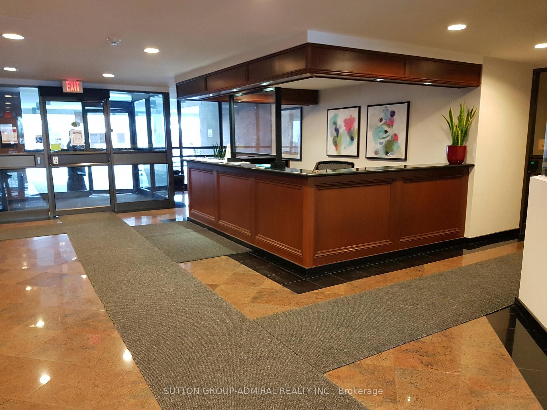 Photo 36 of Unit 1009, 3000 Bathurst Street, Toronto, Englemount-Lawrence — HOMEH
