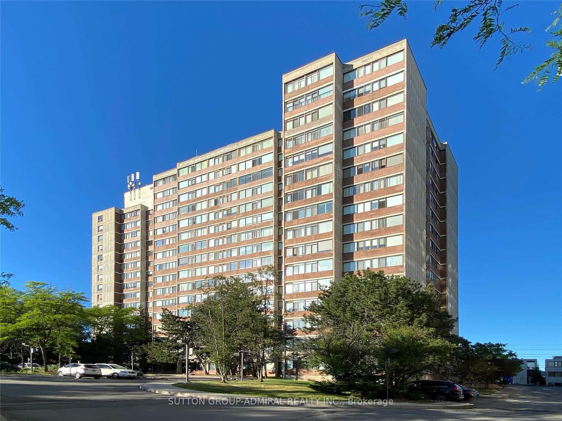 Photo 38 of Unit 1009, 3000 Bathurst Street, Toronto, Englemount-Lawrence — HOMEH