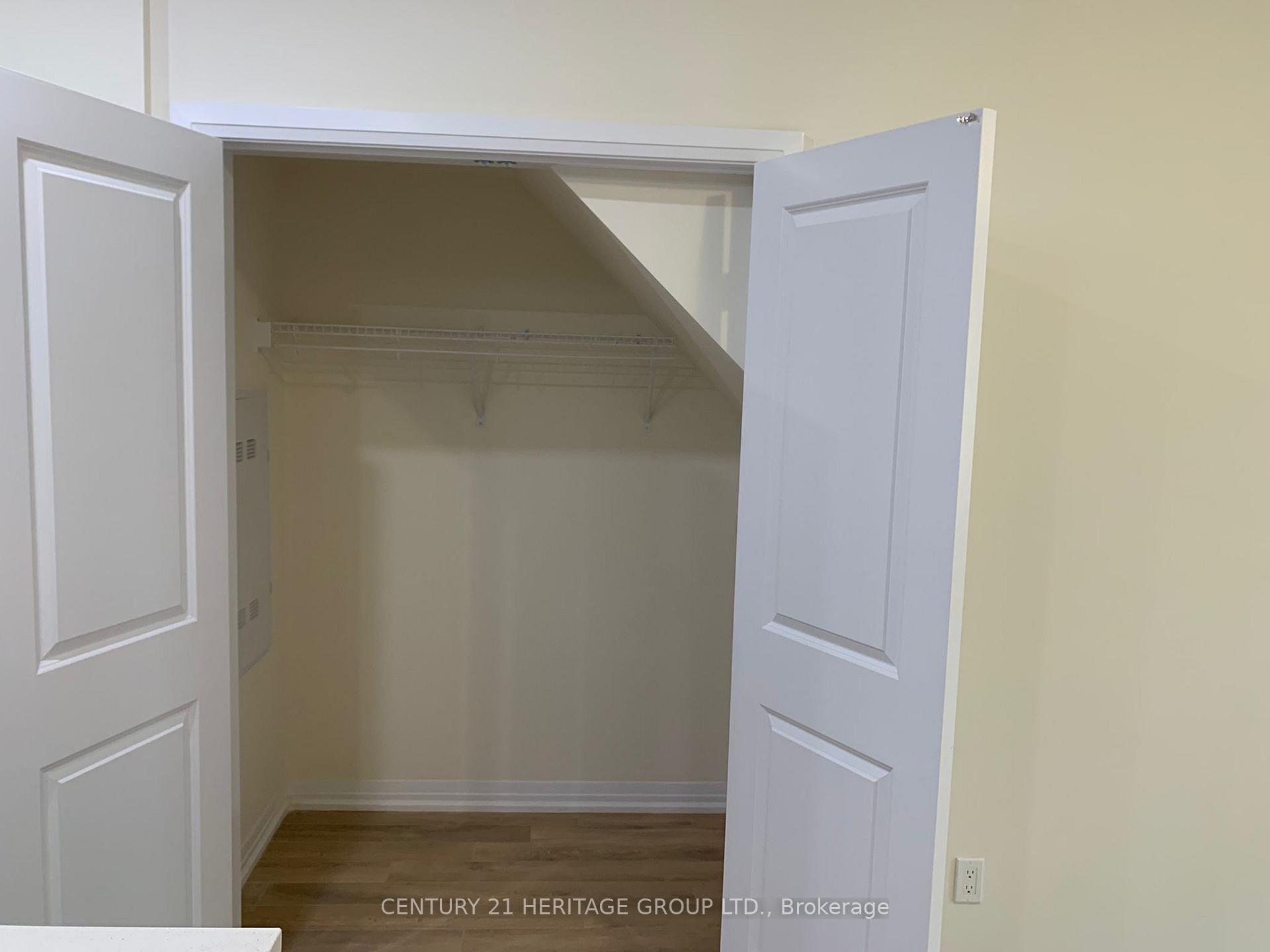 Photo 12 of Unit 308, 2635 William Jackson Drive, Pickering, Duffin Heights — HOMEH