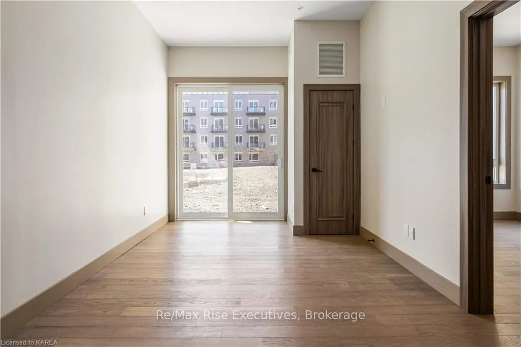 Photo 10 of Unit 335, 2274 Princess Street, Kingston, City Northwest — HOMEH
