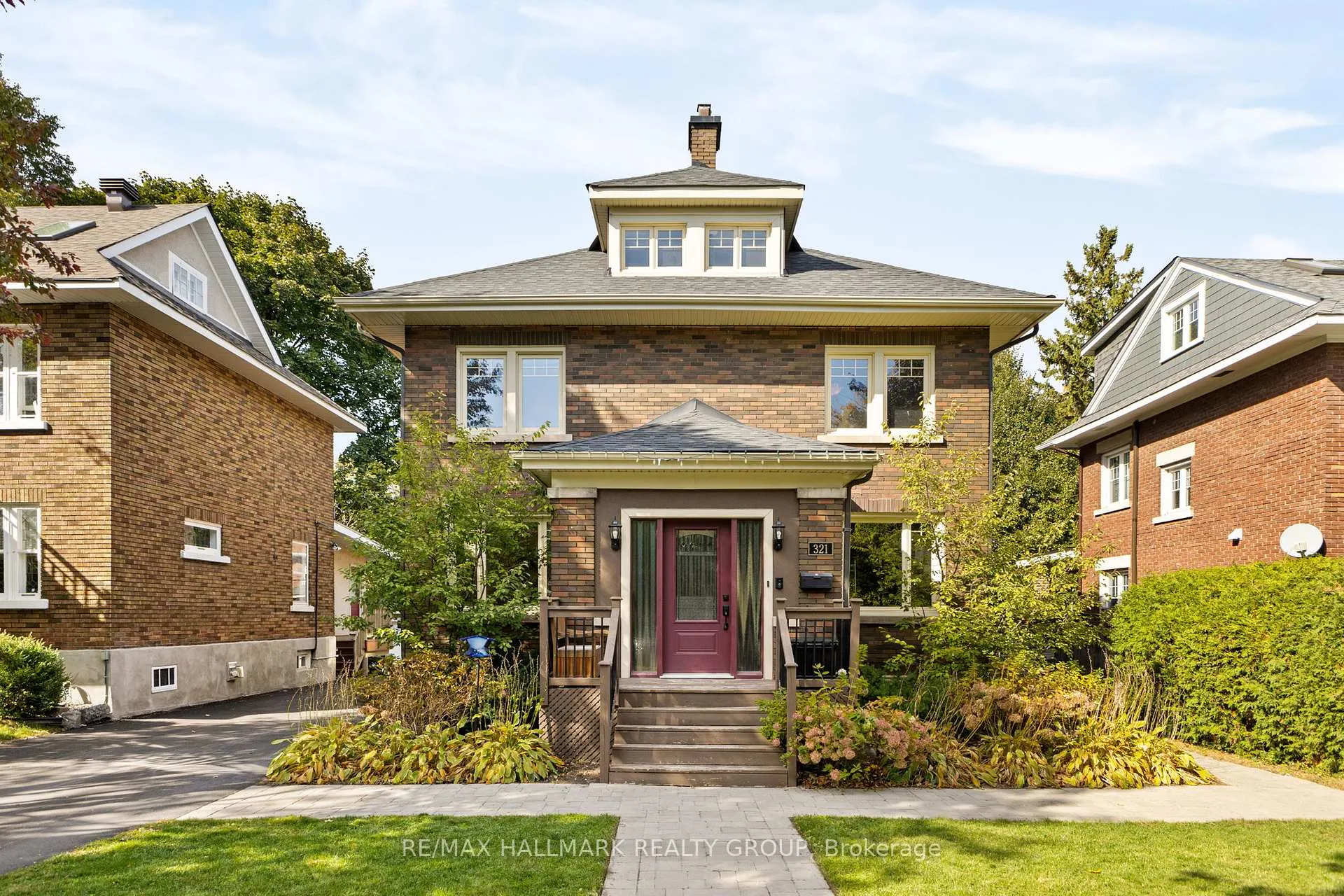 Front of 321 Clemow Avenue