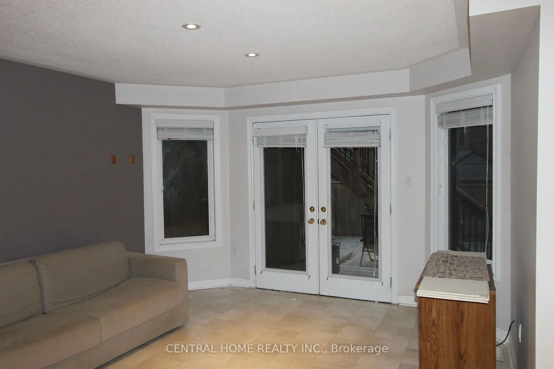 Photo 5 of 73 Headwater Crescent, Richmond Hill, Oak Ridges Lake Wilcox — HOMEH