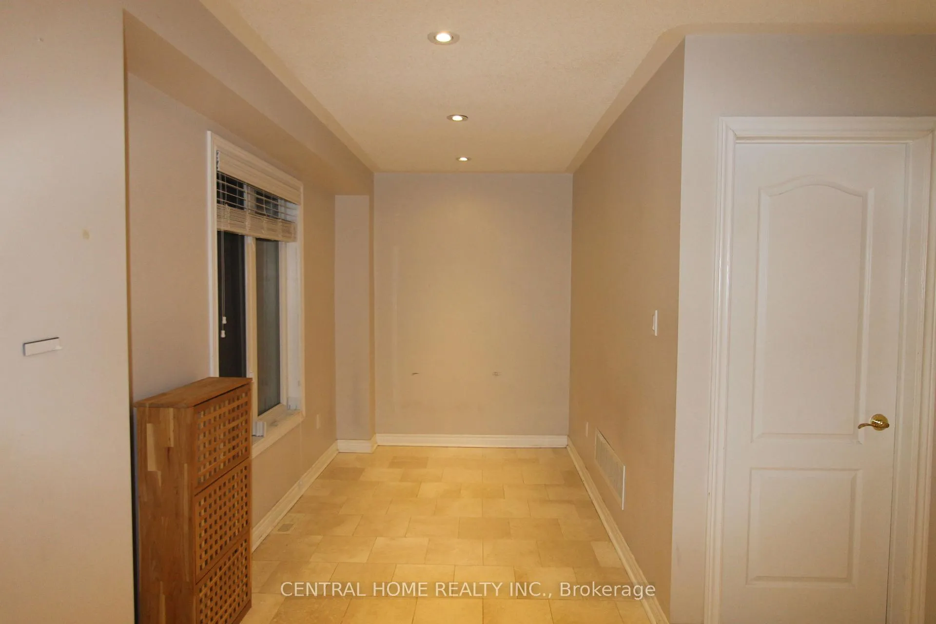 Photo 7 of 73 Headwater Crescent, Richmond Hill, Oak Ridges Lake Wilcox — HOMEH