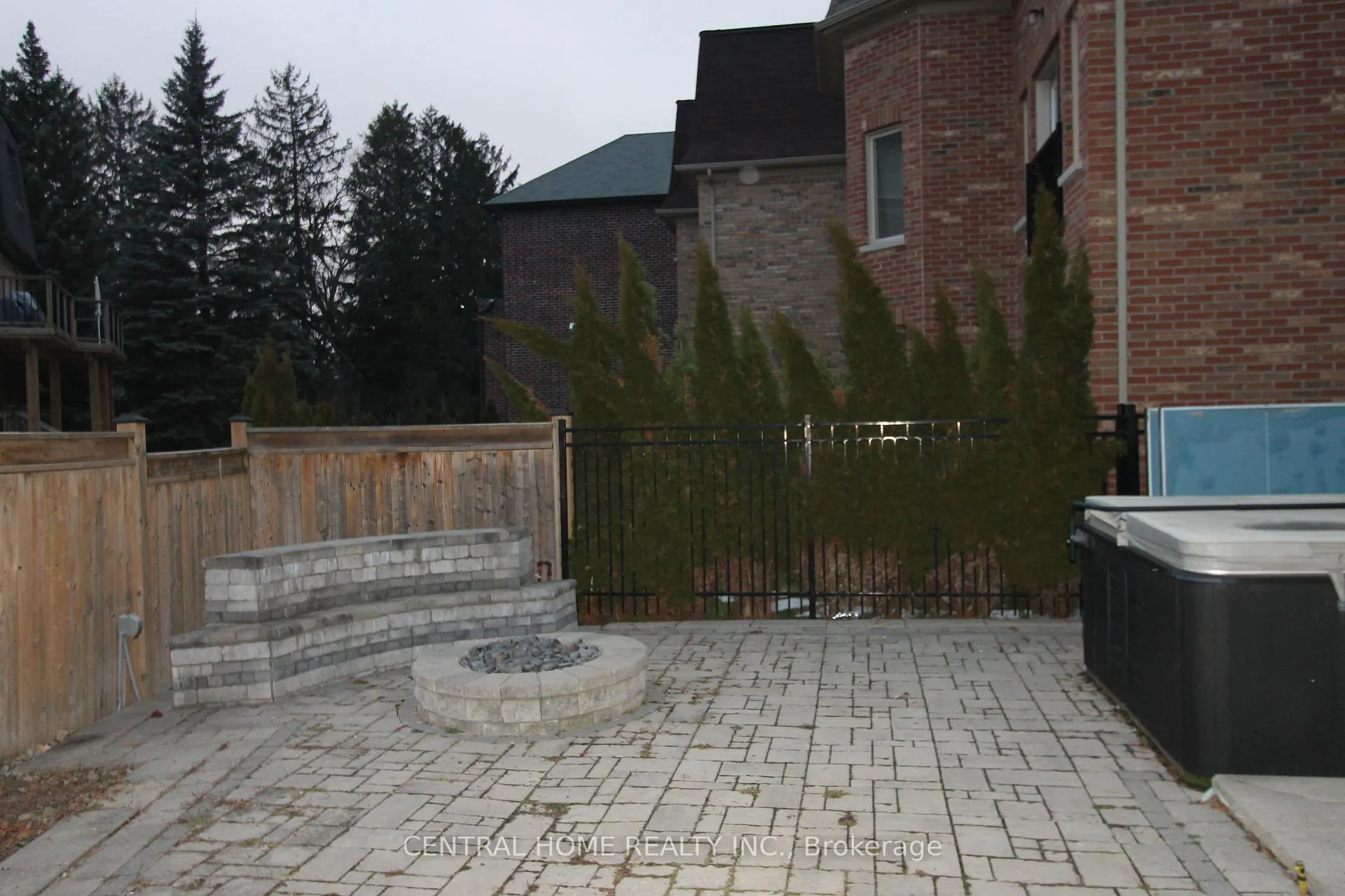 Photo 17 of 73 Headwater Crescent, Richmond Hill, Oak Ridges Lake Wilcox — HOMEH