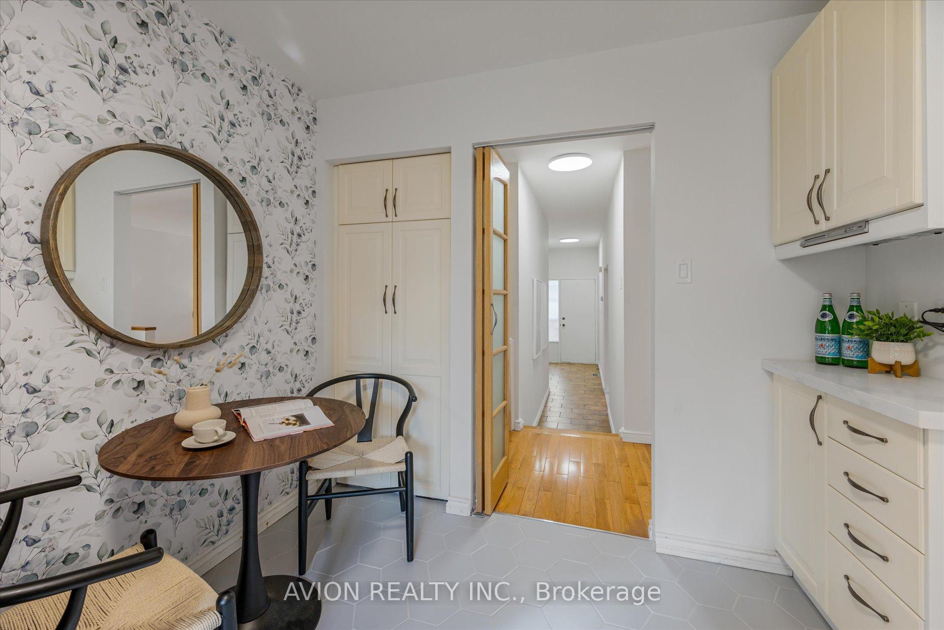 Photo 17 of 11 Woodglen Way, Markham, Unionville — HOMEH