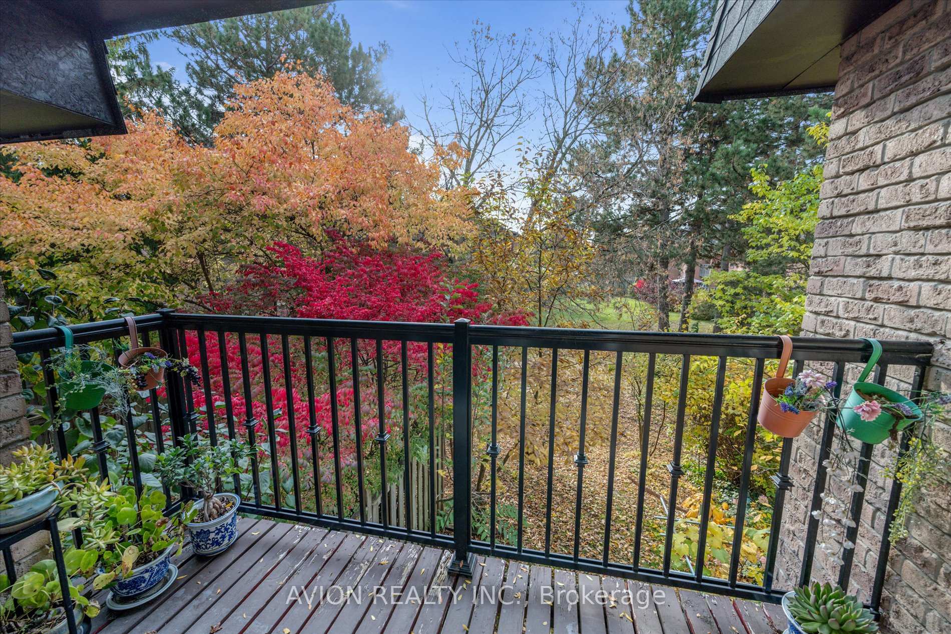 Photo 51 of 11 Woodglen Way, Markham, Unionville — HOMEH