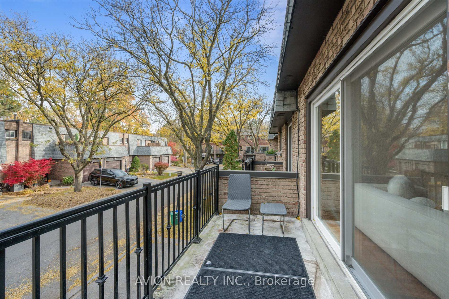 Photo 25 of 11 Woodglen Way, Markham, Unionville — HOMEH