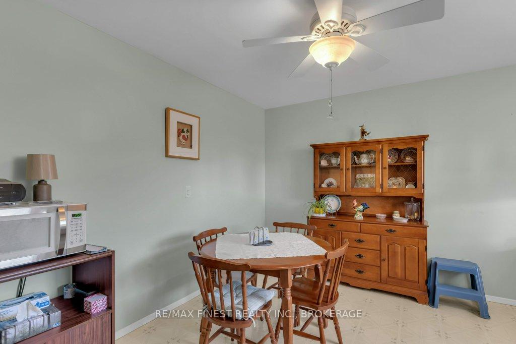 Photo 10 of Unit 6, 863 Oakview Avenue W, Kingston, South of Taylor-Kidd Blvd — HOMEH
