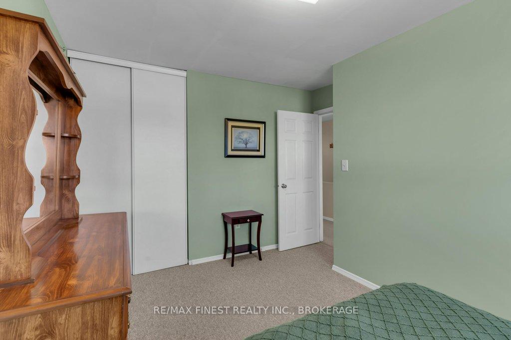 Photo 24 of Unit 6, 863 Oakview Avenue W, Kingston, South of Taylor-Kidd Blvd — HOMEH