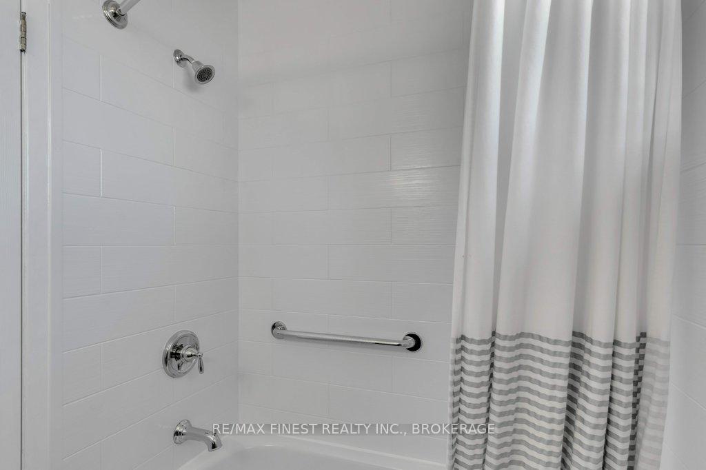 Photo 26 of Unit 6, 863 Oakview Avenue W, Kingston, South of Taylor-Kidd Blvd — HOMEH